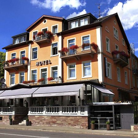 Hotel Sonata Баден-Баден Экстерьер фото